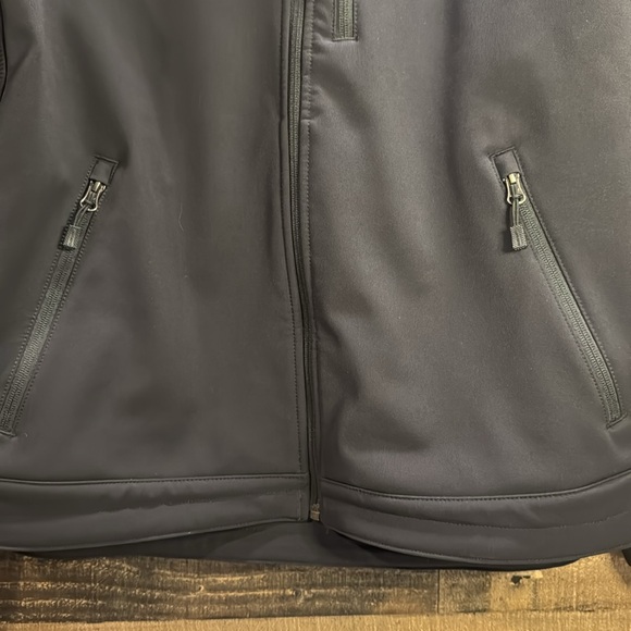 Carhartt Men’s Black Zip Up Rain Defender Jacket W/ Front Zipper Pockets - Picture 6 of 10